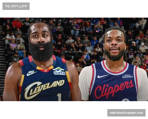 哈登正式加盟骑士首秀23分，与米切尔组后场双核